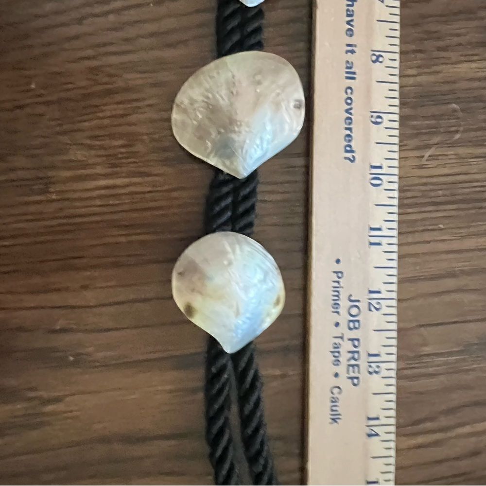 Women’s 3 Shell Rope Belt. - Picture 3 of 6